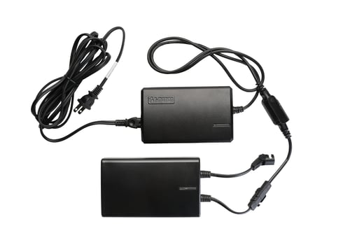 CC_P10 Power Supply with Adapter_Battery Pack-0023_NoTag_2016