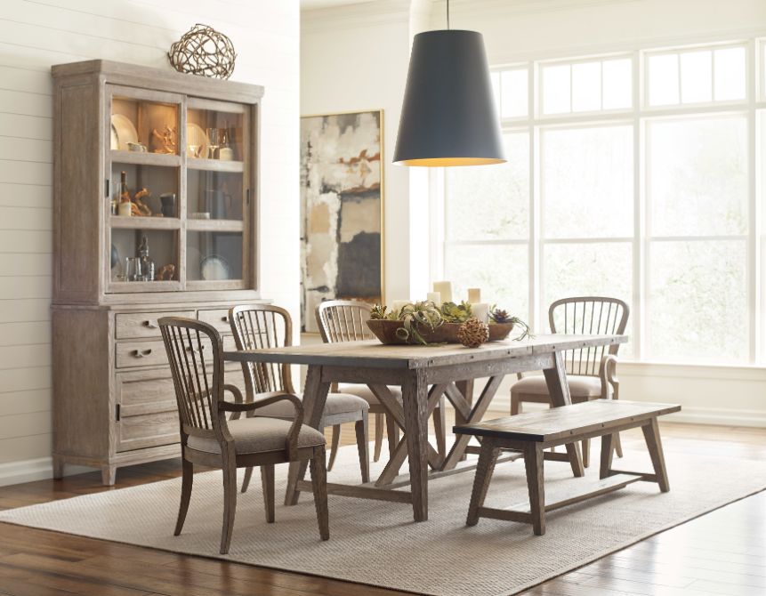 Average price of sales dining room set