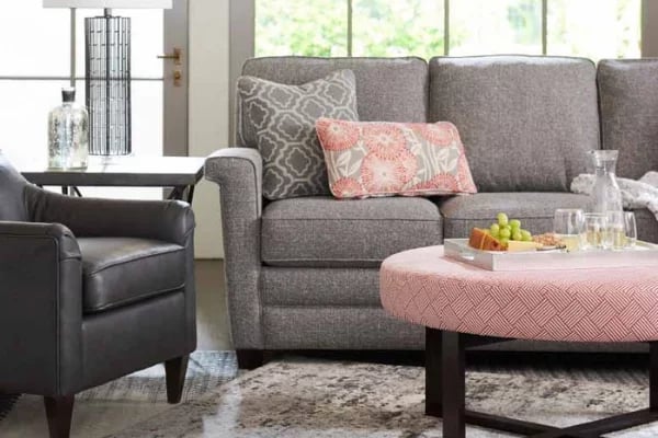 8 Practical Tips for Arranging Your Living Room Furniture