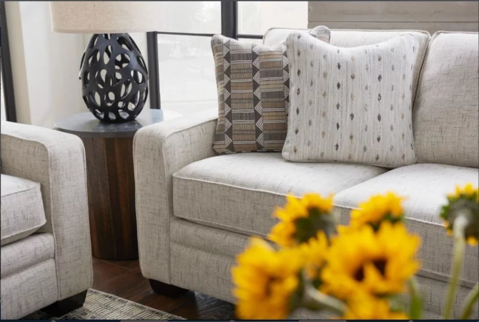 How to Layer Decorative Pillows on a Sectional Sofa – Arianna Belle