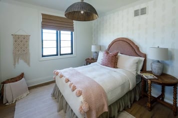 CHEO Dream Home.4 Surya Rug Review