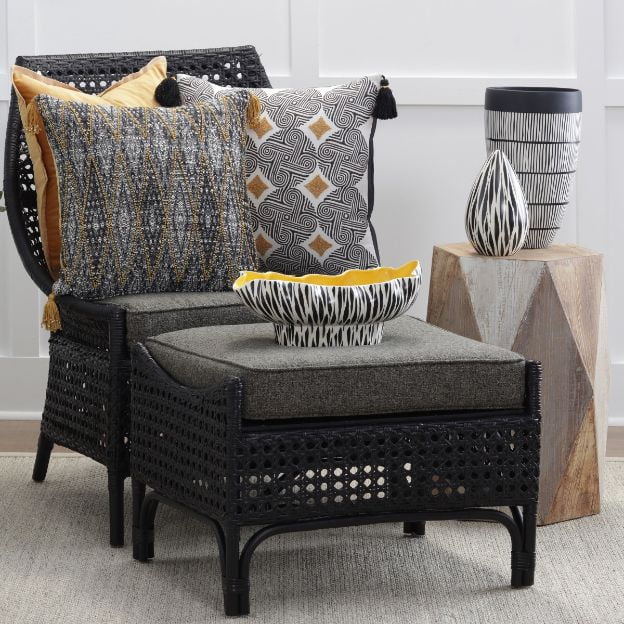 repeat colours in your patterns Four tips on how to mix & match patterns