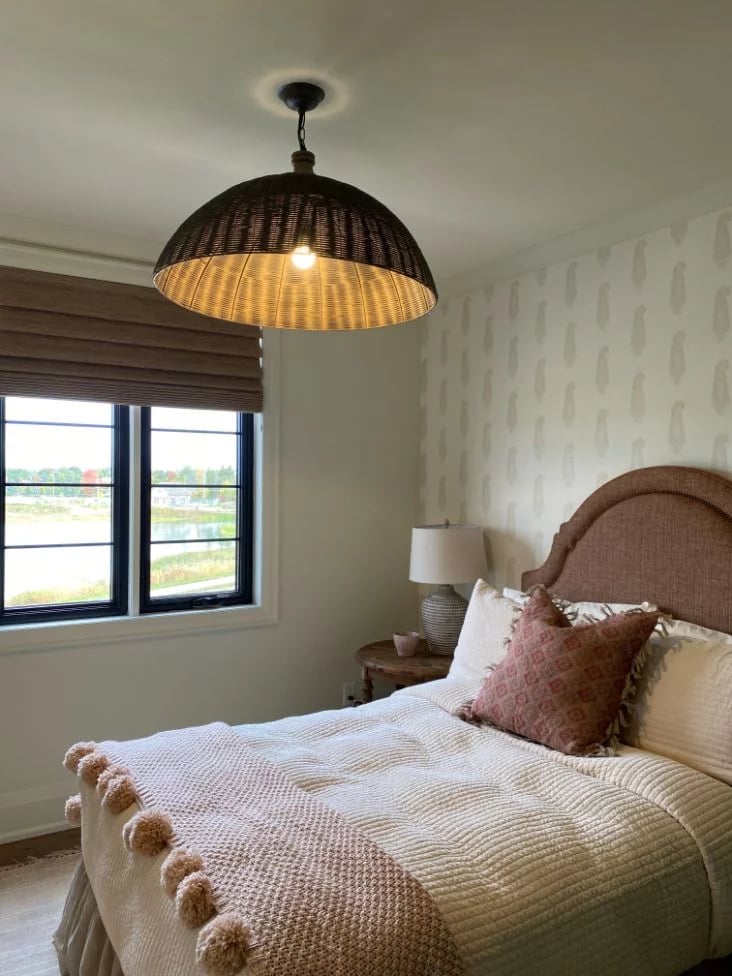 Light Fixture (3) CHEO Dream Home 2020