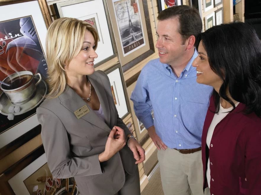 La-Z-Boy Design Consultant What to Expect When Working with a La-Z-Boy Design Consultant