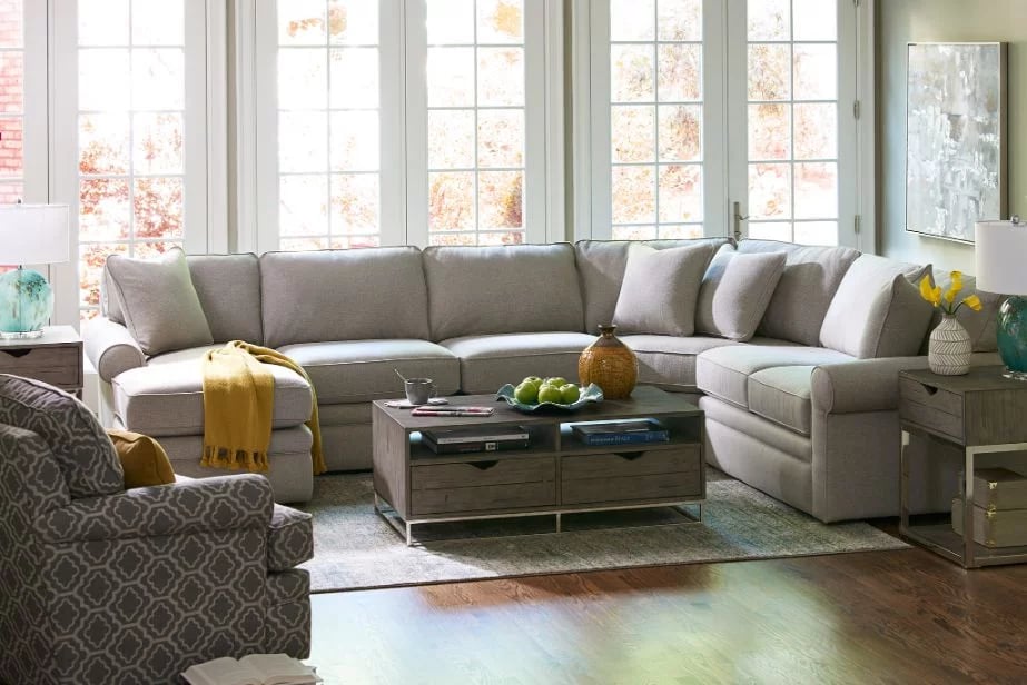 Top Considerations for Arranging Your Sectional Sofa