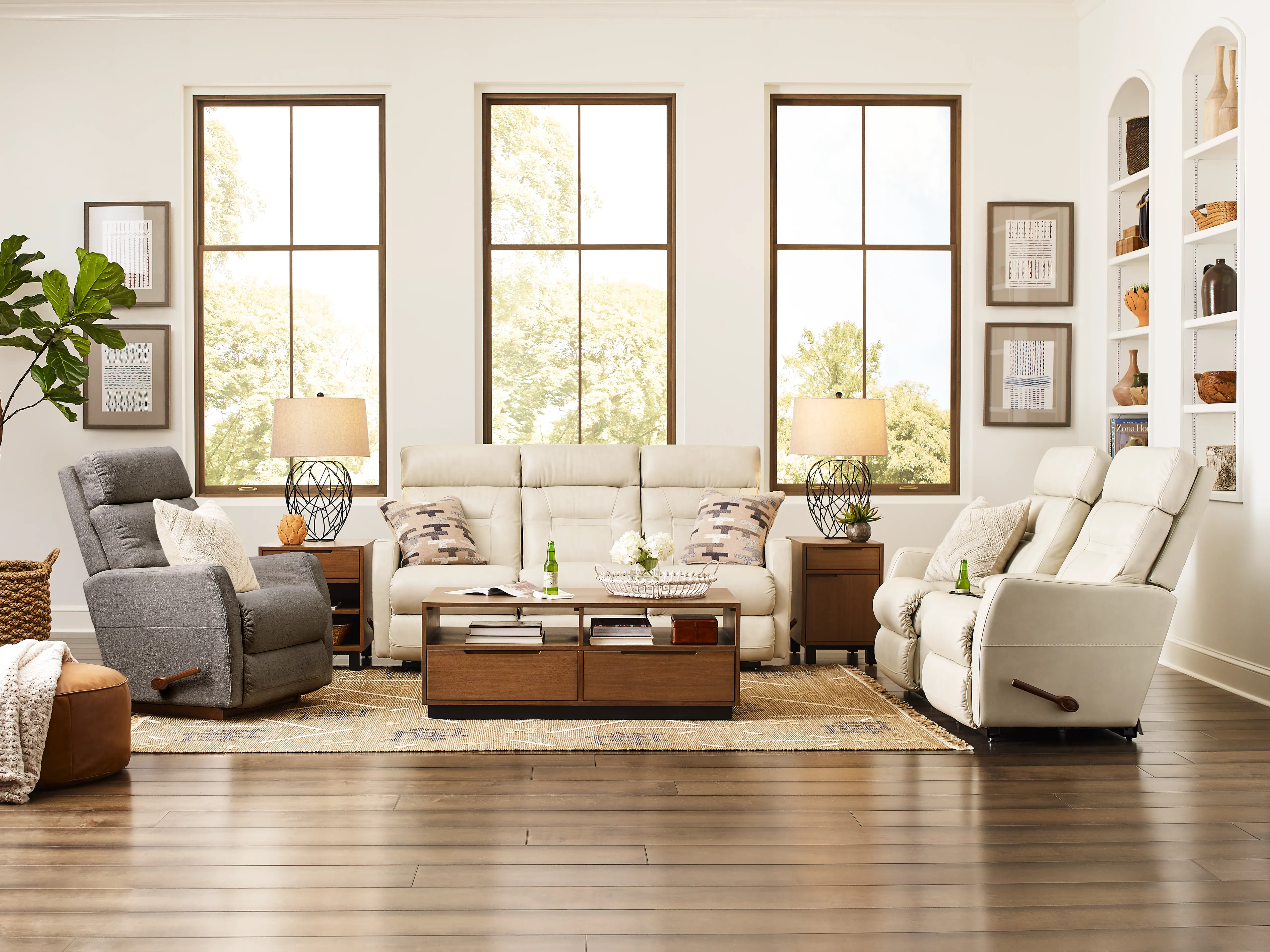 The Pros and Cons of a 3-Piece Living Room Set
