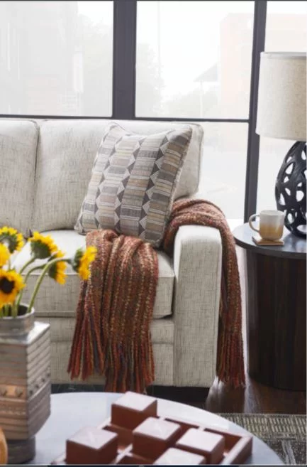 start from the outside in How to Accessorize your Sectional Sofa with Throw Pillows (7 rules to follow)