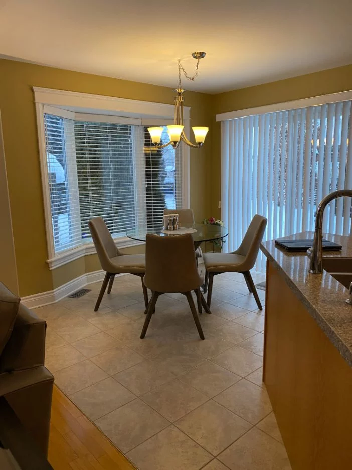 Canadel round glass table & chairs breakfast nook Makeover in Embrun