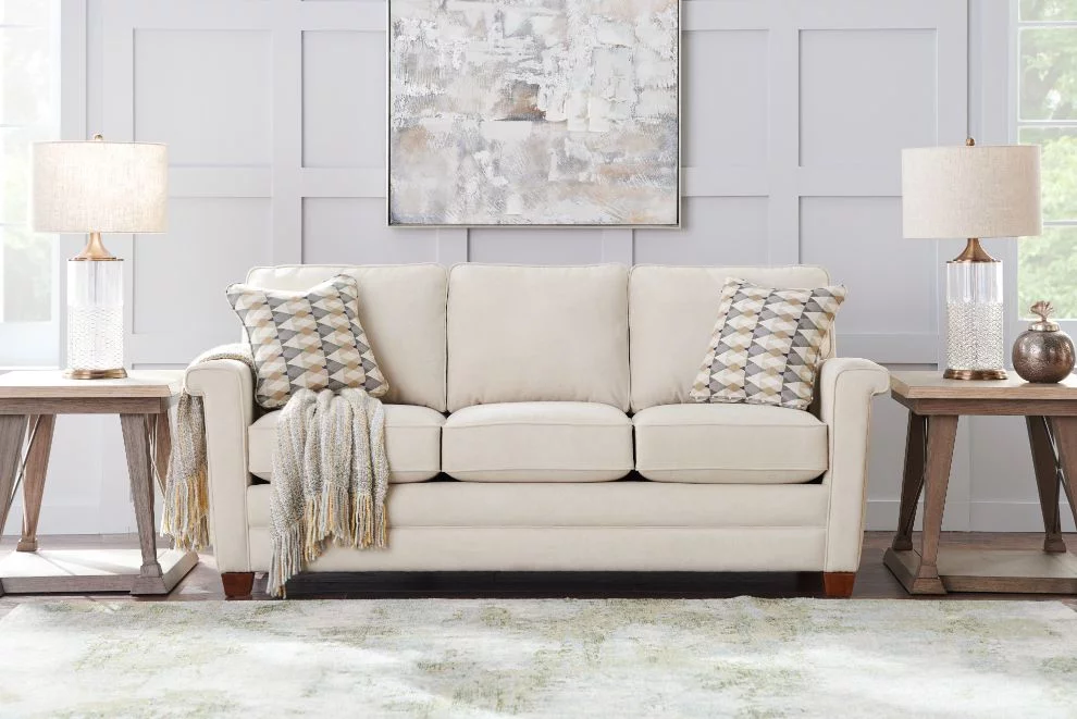La-Z-Boy Urban Attitudes Bexley Sofa in fabric D156431 cream, living room setting