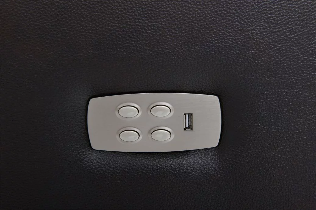 S42k_FINLEY_39P-747_LB172979_001 Finley Review