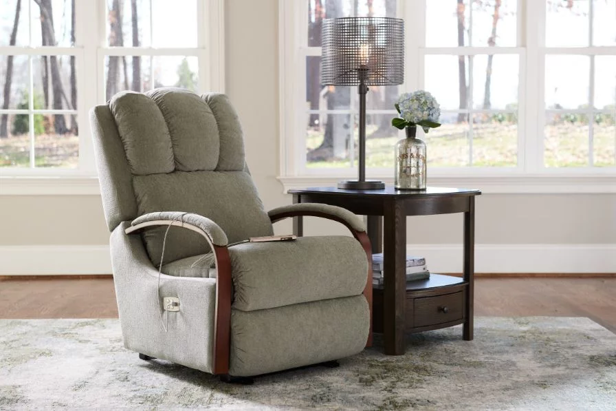 Harbor Town Recliner The La-Z-Boy Harbor Town Recliner: An In-Depth Review