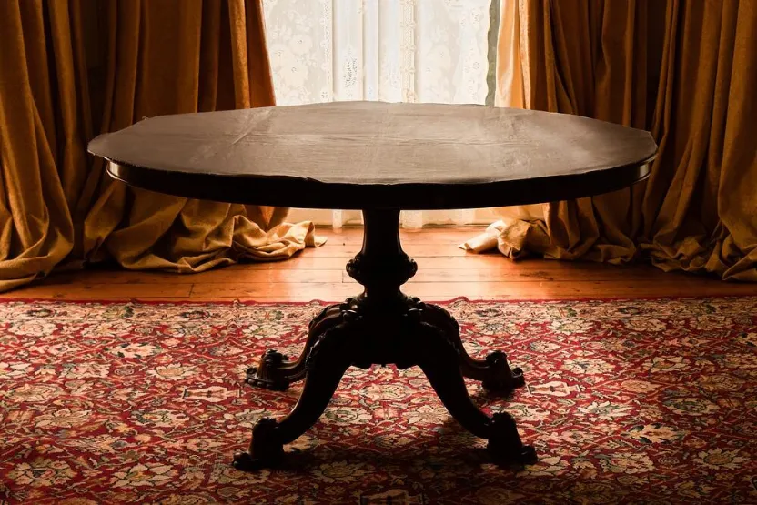 What To Do With Used Furniture: 5 Best Options