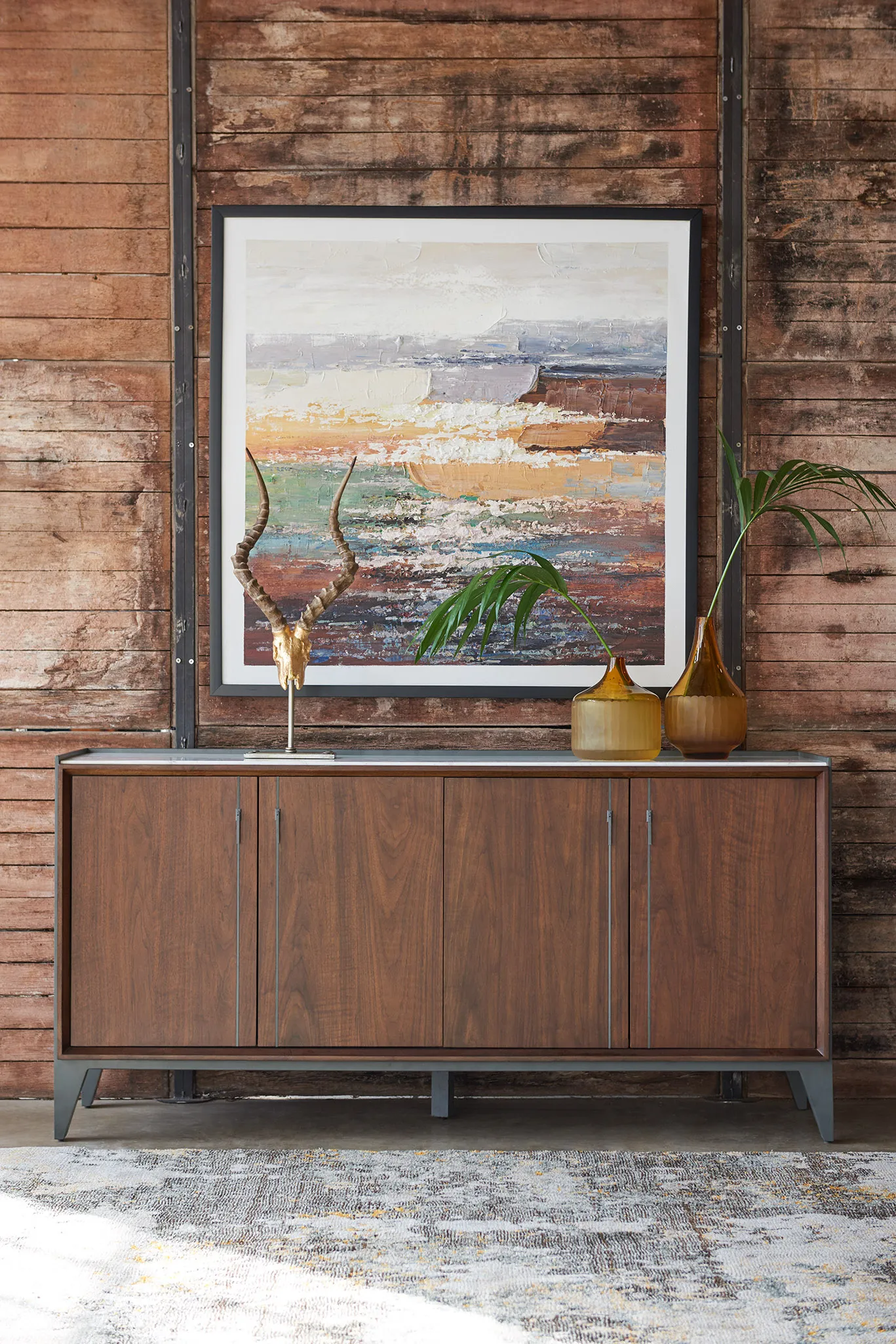 6 Tips for Choosing the Right Wall Art for Your Living Room