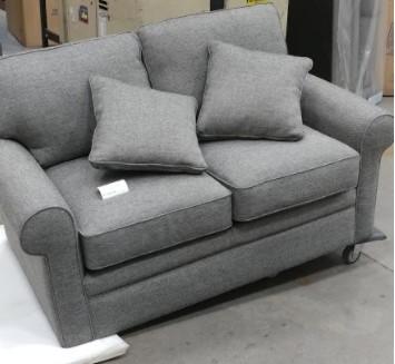 LOVESEAT