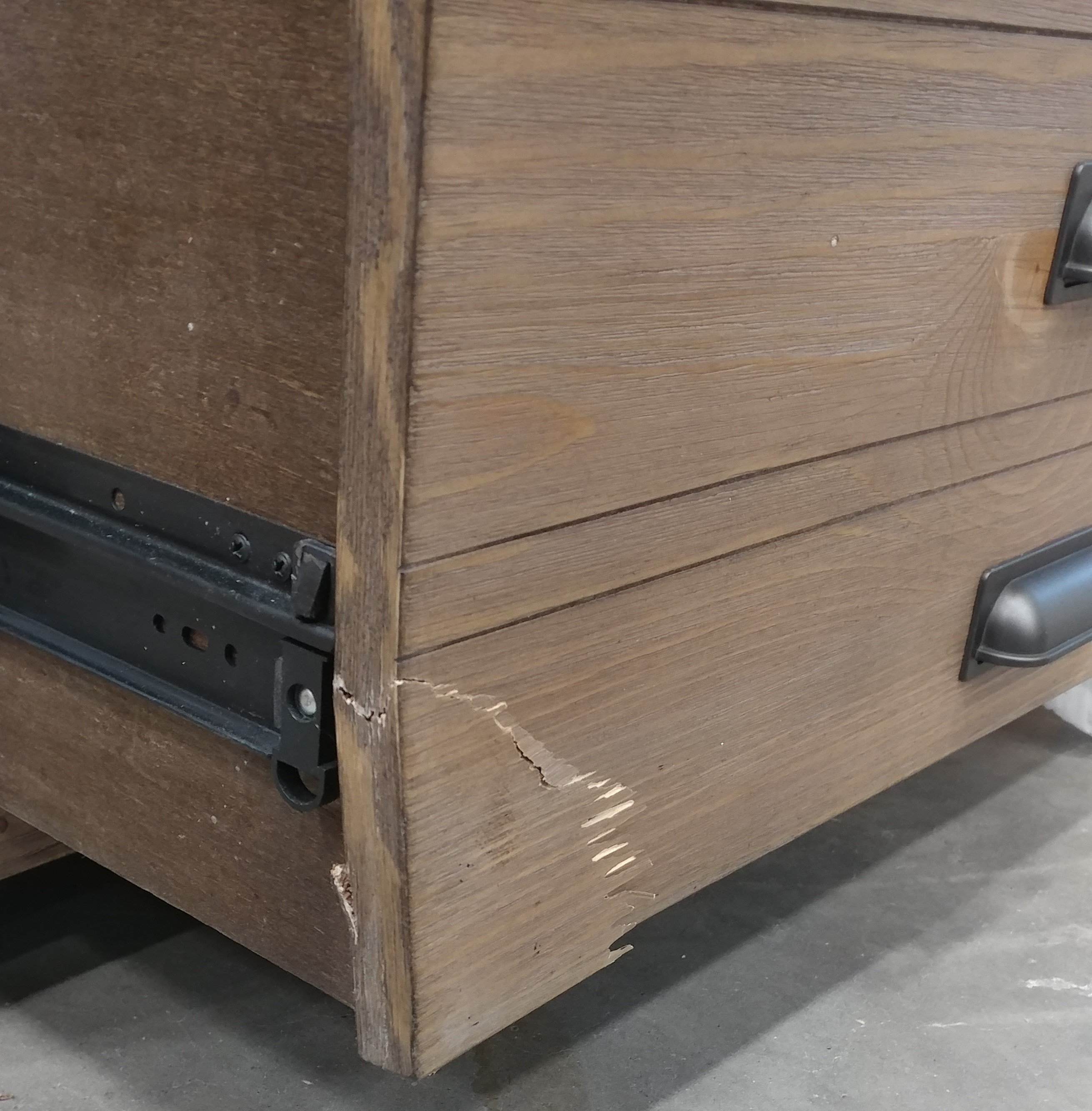 HAMMARY CREDENZA