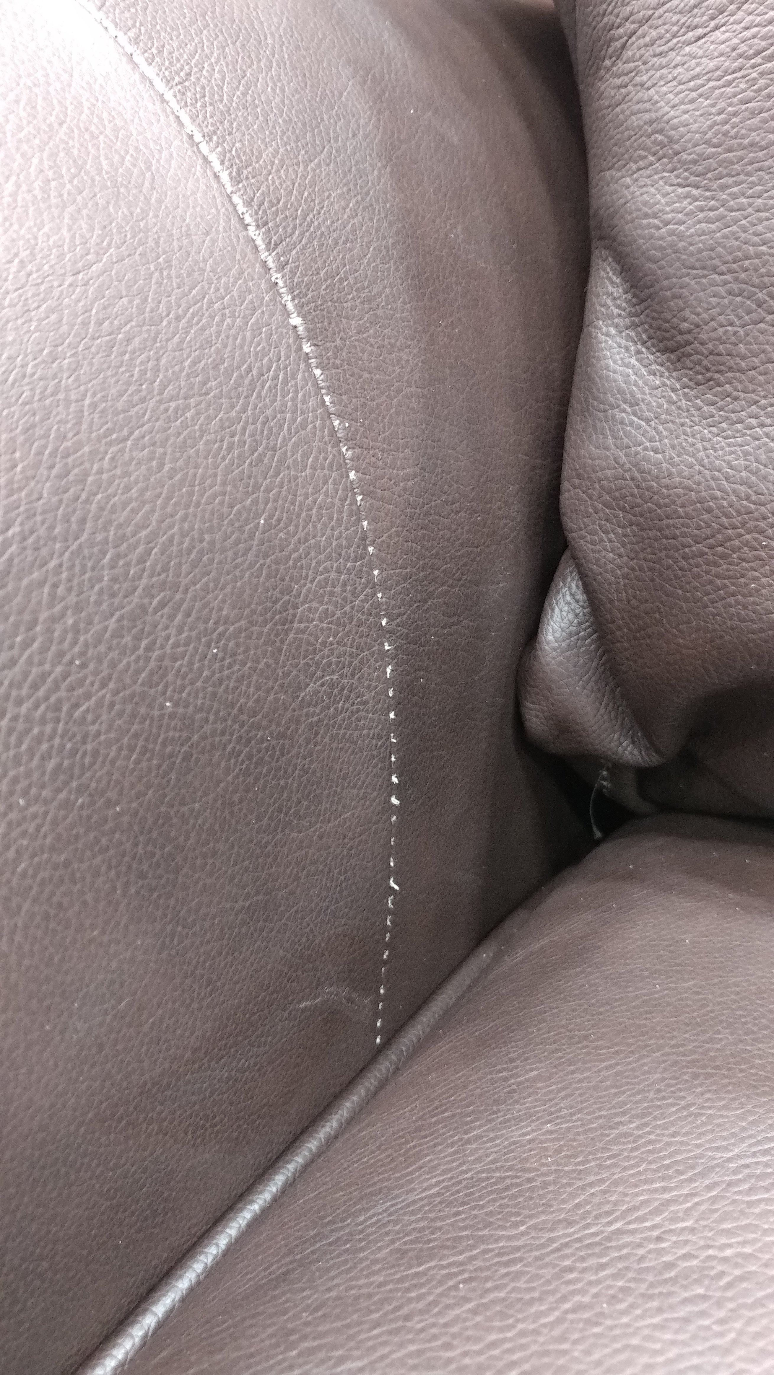 LIVING ROOM SOFA