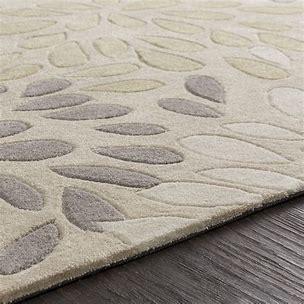 AREA RUG