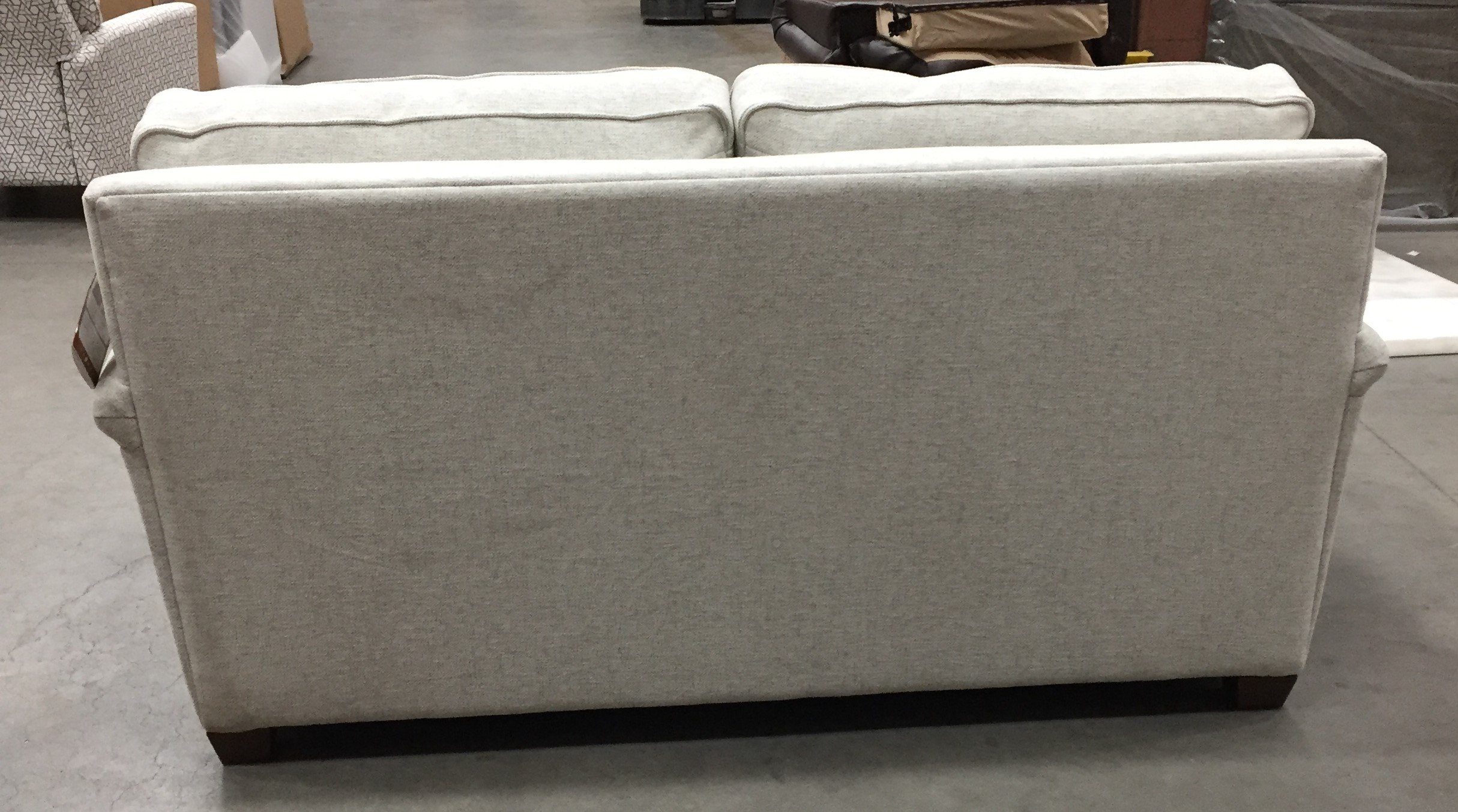 APARTMENT SOFA
